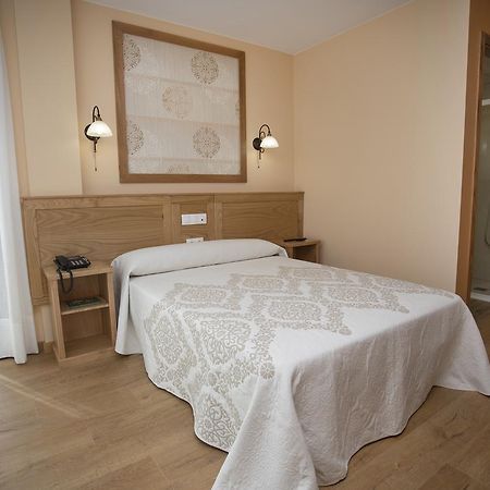 Hotel Novoa 사리아루고 외부 사진