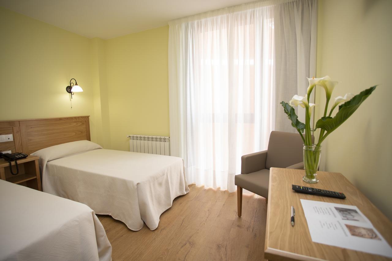 Hotel Novoa 사리아루고 외부 사진
